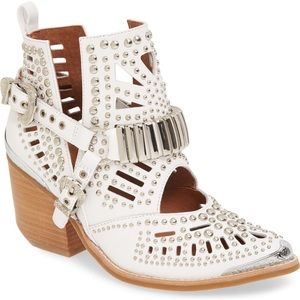 Rare New Jeffrey Campbell White booties